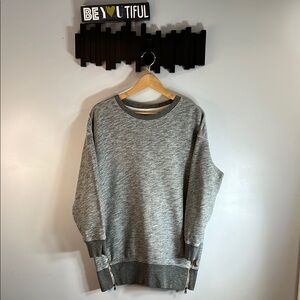 Roots Gray Tunic with Relaxed Fit and Long Sleeves